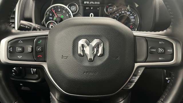 Used 2023 Diamond Black Crystal Pearlcoat Ram Big Horn/Lone Star image 14