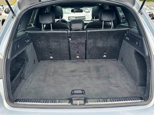 Used 2017  Mercedes-Benz GLC 300 image 11