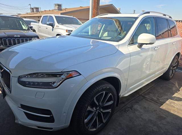 Crystal White Pearl 2016 Volvo XC90 SUV / Crossover All-Wheel Drive Automatic