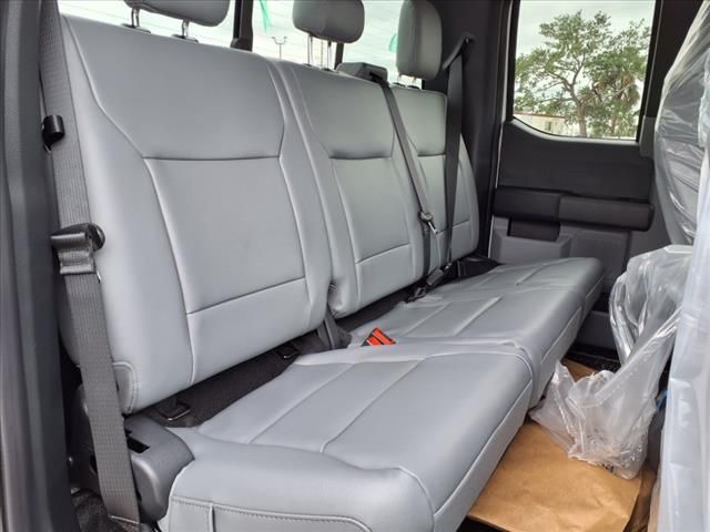 2025 Ford F-350SD XL photo