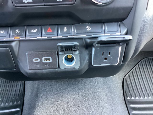 Used Car 2022 Chevrolet Silverado 1500  Custom Trail Boss For Sale Under $35,000 In San Antonio, Texas