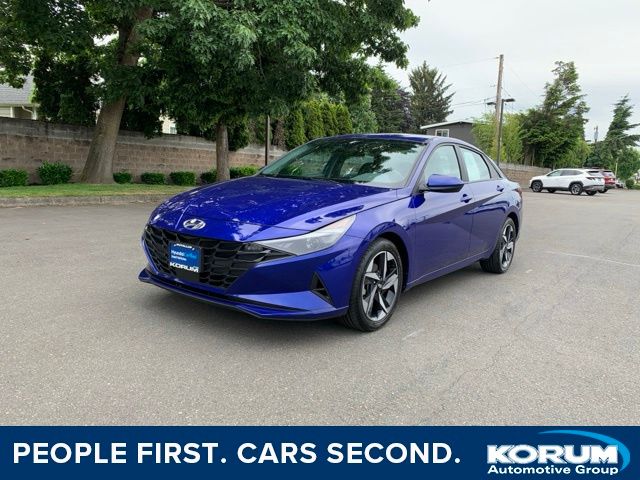 Intense Blue 2023 Hyundai Elantra SEL FWD Sedan Front-Wheel Drive Continuously Variable Transmission