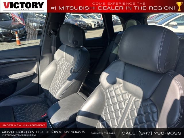 2021 Audi SQ5 Prestige photo