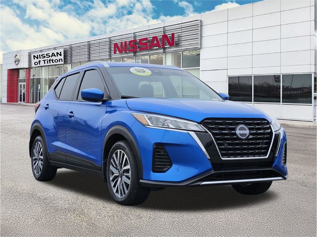 2024 Nissan Kicks SV's photo