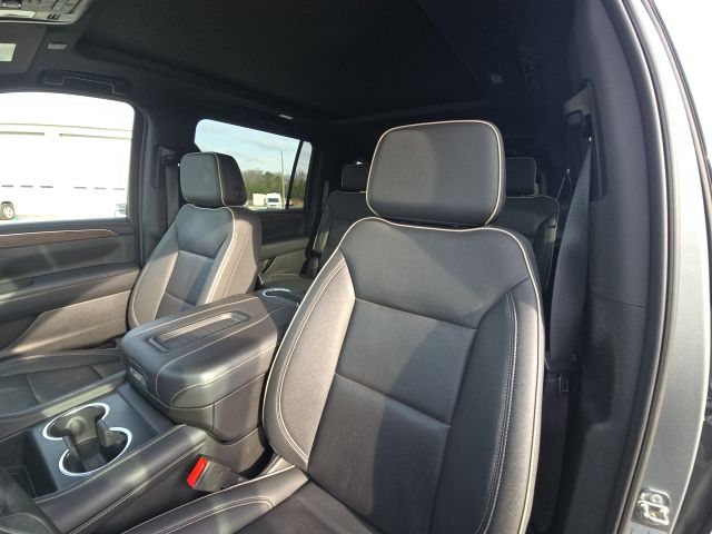 2023 Chevrolet Suburban Premier:44911A