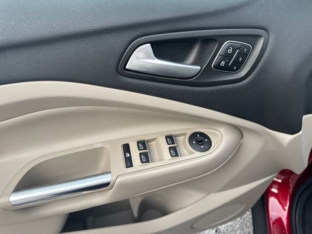 used 2017 Ford Escape car, priced at $12,499