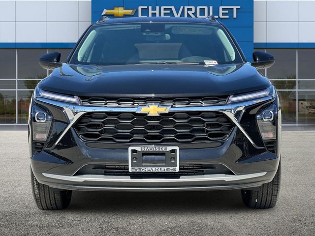 2025 Chevrolet Trax LT 3