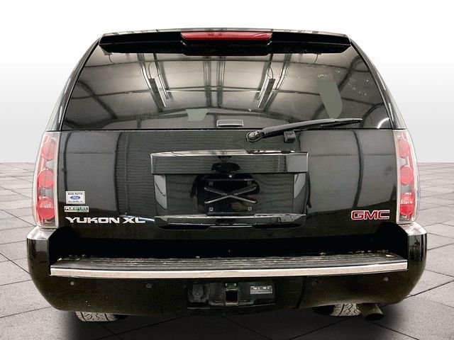 2011 GMC Yukon XL Denali Black at Luther Ford