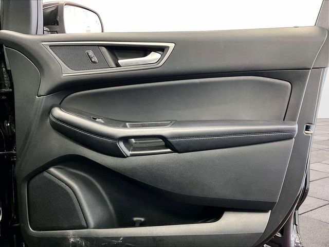 2023 Ford Edge SEL Black at Auto Express Mitsubishi