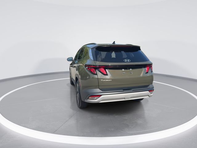 Used 2025 Green Hyundai SEL image 7