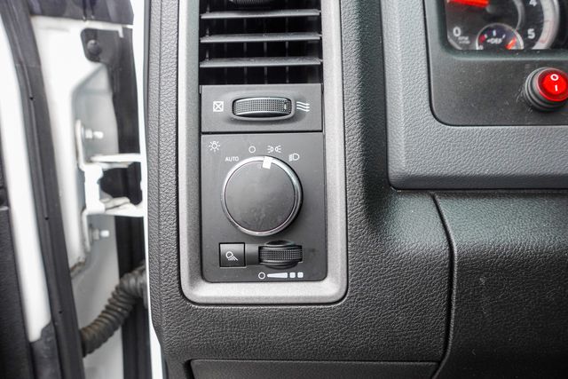 used 2019 Ram 1500 Classic car, priced at $23,999