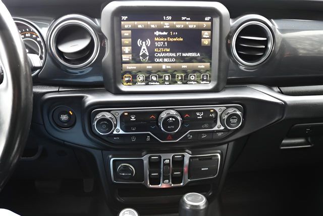 Used Car 2021 Jeep Wrangler  Unlimited Sahara Altitude For Sale Under $35,000 In Austin, Texas