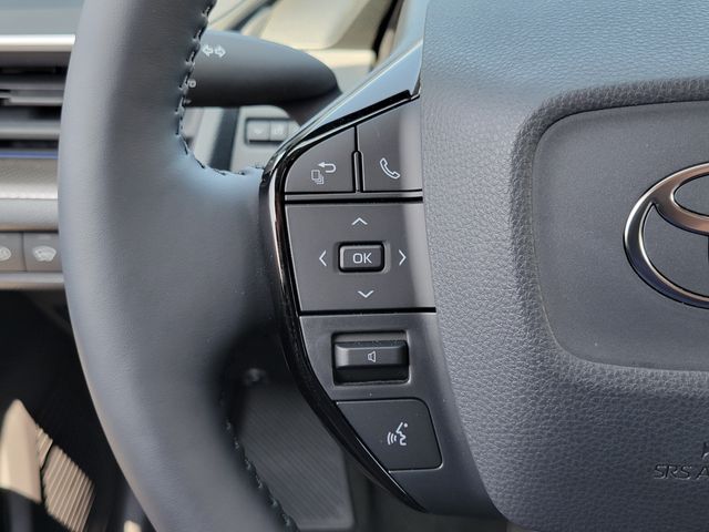 2026 Toyota Prius XLE - Photo 6
