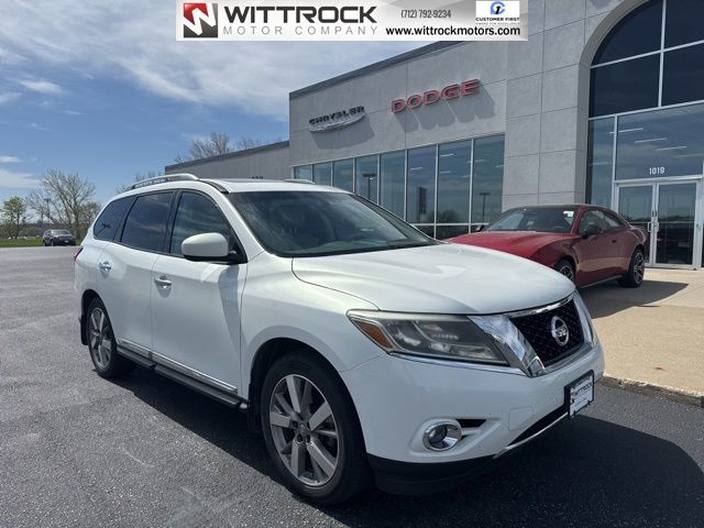 Moonlight White 2014 Nissan Pathfinder Platinum 4WD SUV / Crossover Four-Wheel Drive Continuously Variable Transmission