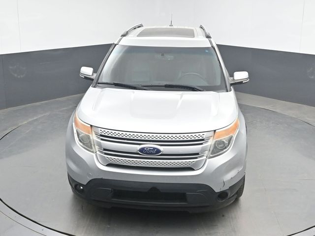 Used 2014 Silver Ford Limited image 14