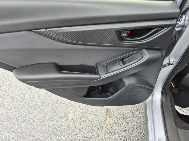 Used 2018 Silver Subaru 2.0i Premium image 24