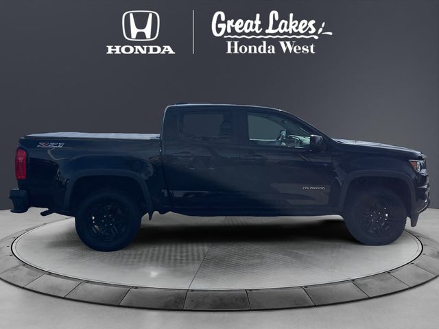 View vehicle photo 6