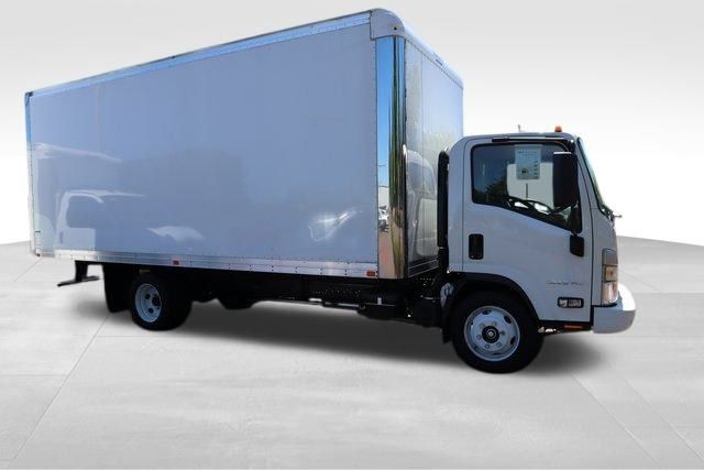 2024 Chevrolet 4500 HG LCF Gas work truck 3