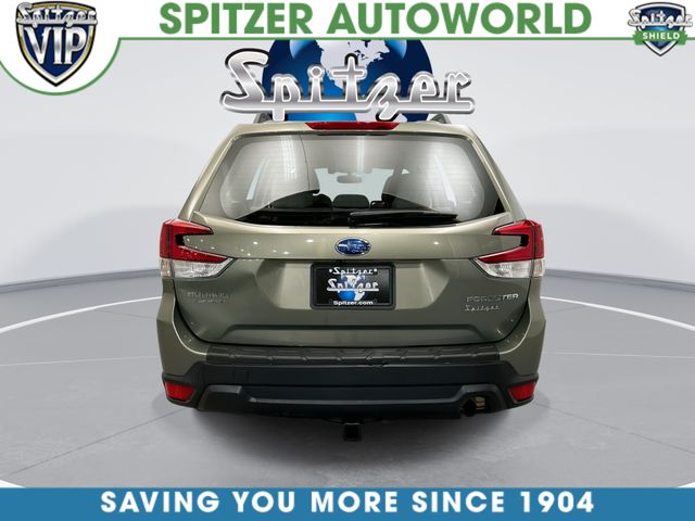 Used 2021 Green Subaru Base image 10