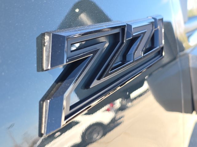 2025 Chevrolet Silverado 3500HD LTZ:168696A