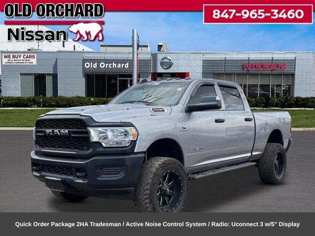 2022 RAM 2500 Tradesman Crew Cab 4WD