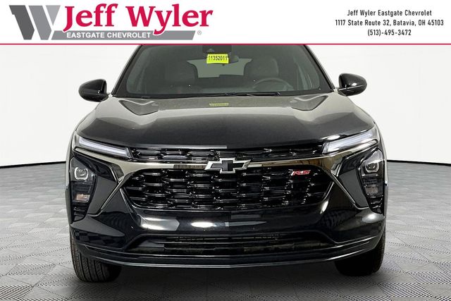 View vehicle photo 2