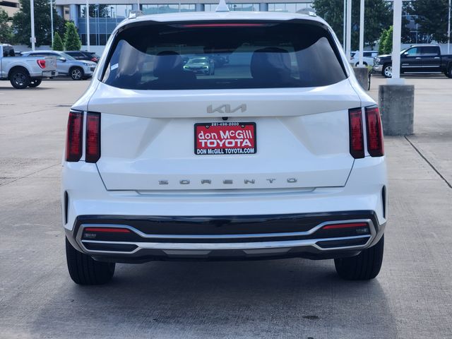 2022 Kia Sorento S White at Shottenkirk Kia Fort Bend