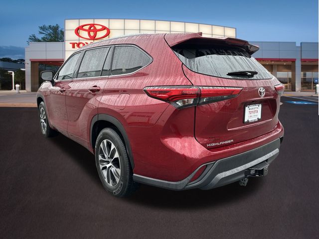 2020 Toyota Highlander XLE 30