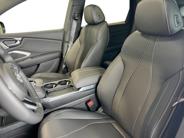 2026 Acura RDX Base - Solar Silver Metallic exterior view 13