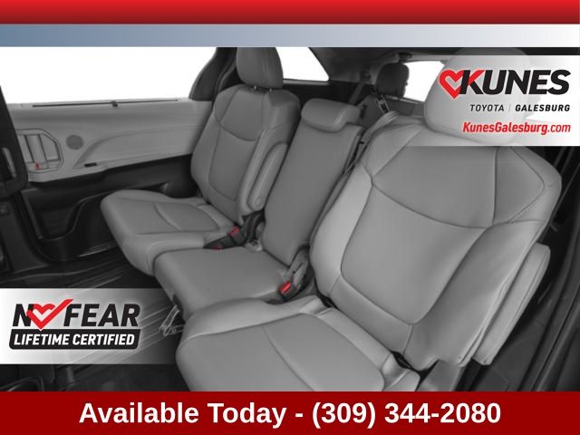 2026 Toyota Sienna XLE 7-Passenger AWD