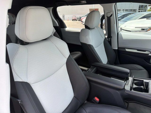 New 2026 Toyota Sienna Van