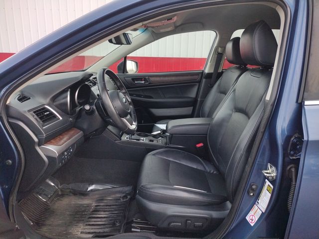 2019 Subaru Outback 2.5i photo