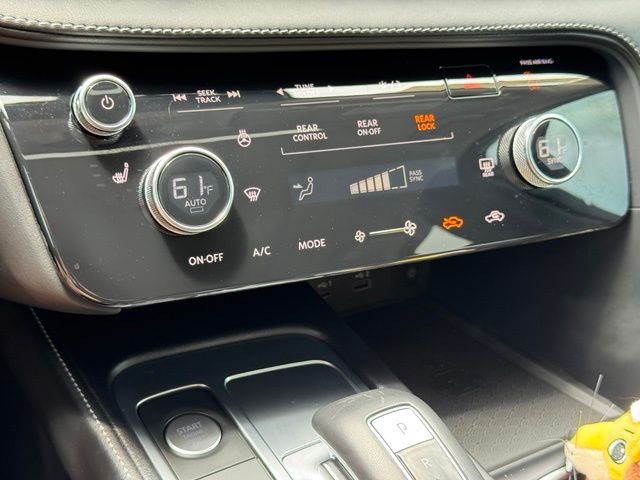 Used 2023 Infiniti QX60 SUV