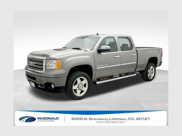 2013 GMC Sierra 2500HD Denali Crew Cab SB 4WD