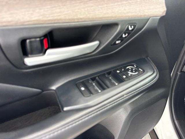 2024 Toyota Grand Highlander Limited - Photo 30