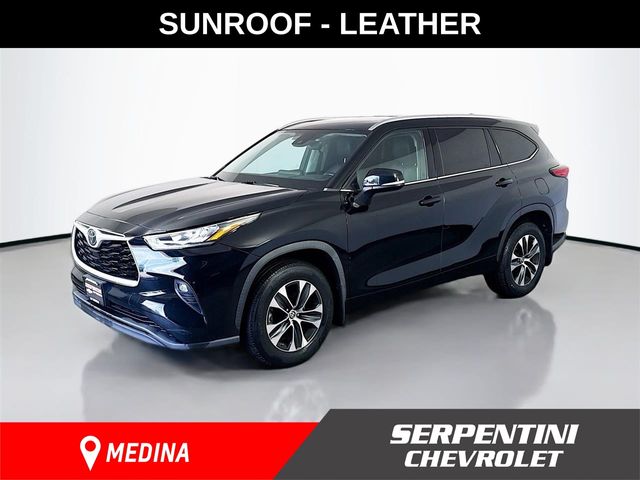 2020 Toyota Highlander XLE AWD