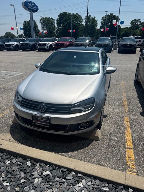 Reflex Silver Metallic 2014 Volkswagen Eos Convertible Front-Wheel Drive 6-Speed Dual Clutch