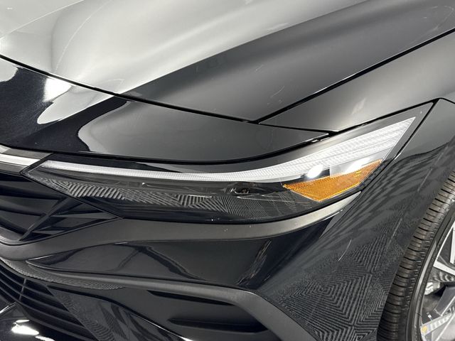 Used 2025 Hyundai Elantra Hybrid For Sale in Indianapolis, IN