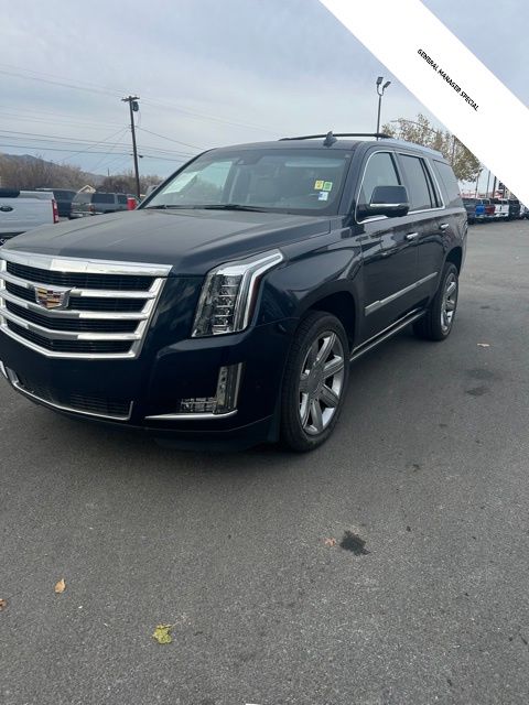 Cadillac Escalade Premium Luxury 4WD