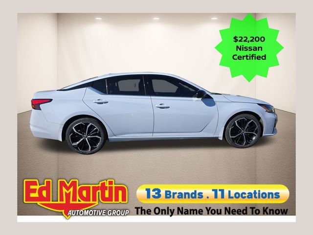 Gray Sky Pearl 2023 Nissan Altima 2.5 SR FWD Sedan Front-Wheel Drive Continuously Variable Transmission