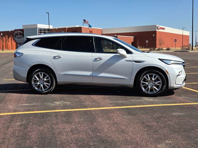 2023 Buick Enclave Premium