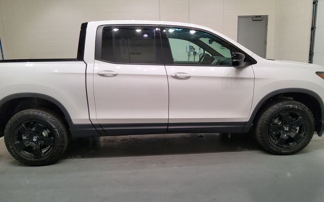 New 2026 White Honda Black Edition image 9