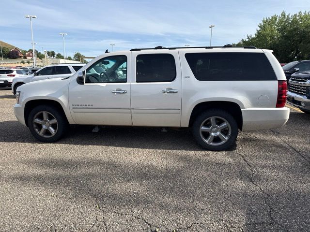 2013 White Diamond Clearcoat Chevrolet Suburban 1500 LTZ 4X4 SUV