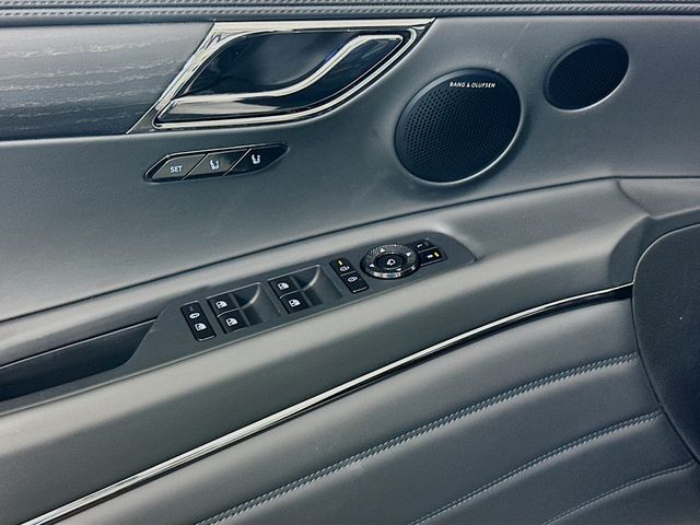 Thumbnail: 2026 Genesis GV80 - 20