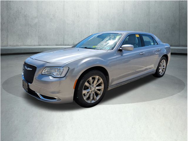 2017 Chrysler 300