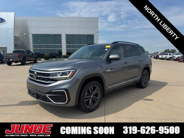 Platinum Gray Metallic 2021 Volkswagen Atlas SUV / Crossover All-Wheel Drive 8-Speed Automatic