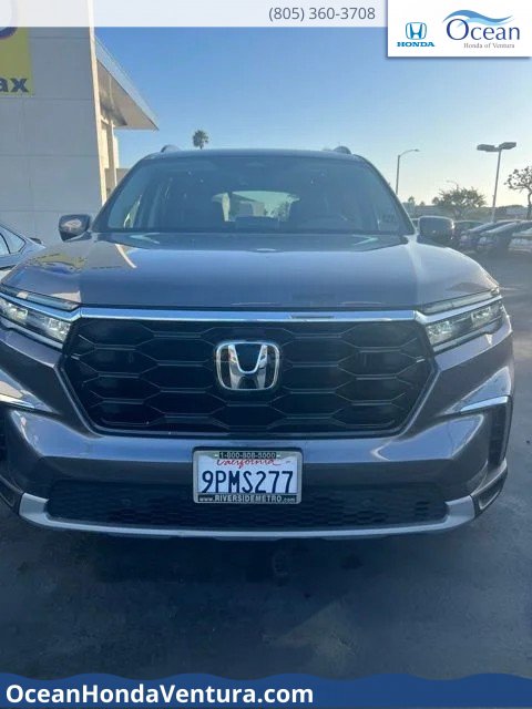 Gray 2025 Honda Pilot SUV / Crossover Front-Wheel Drive Automatic