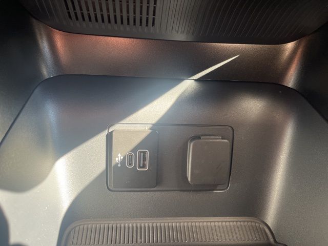 2026 Ford Explorer ST-Line:168595