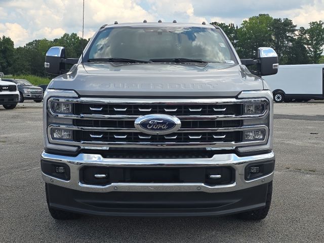 2023 Ford F-350SD Lariat:45555A