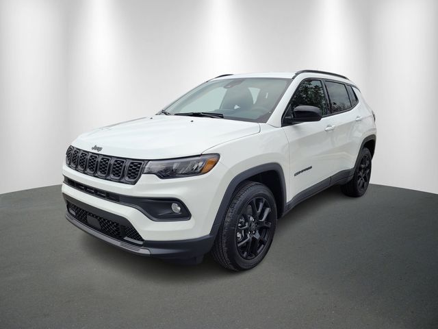 New 2026 White Jeep Latitude image 2